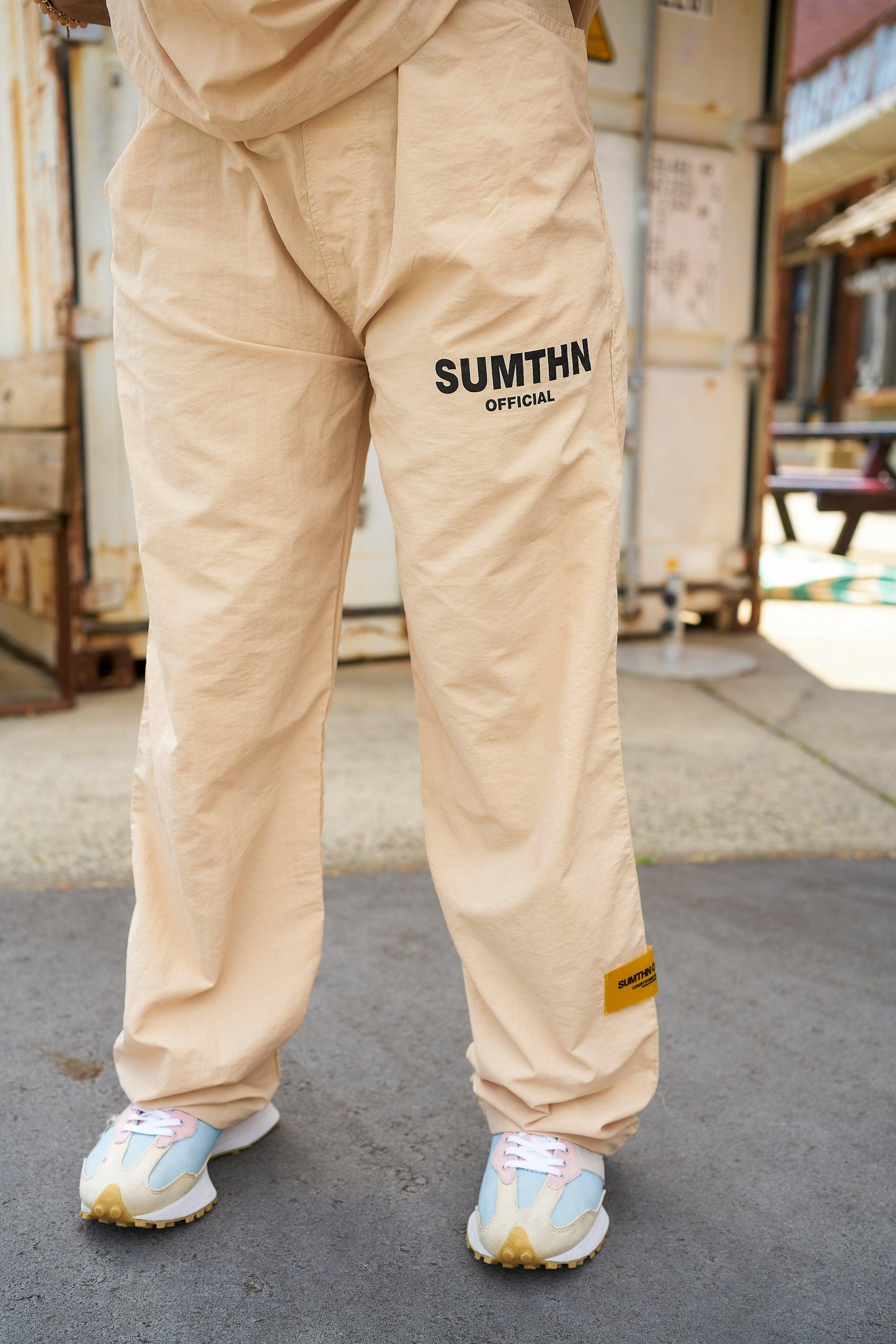 S.T.T Windbreaker Pants - Tan